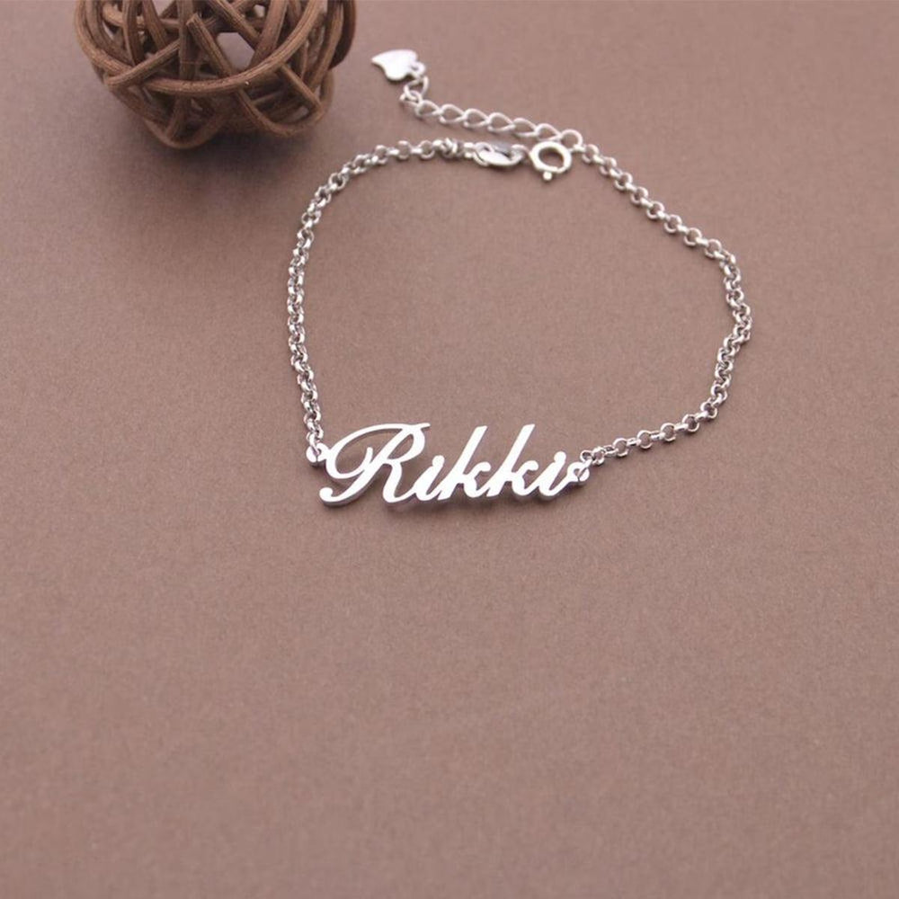 Personalized Minimalist Name Bracelet
