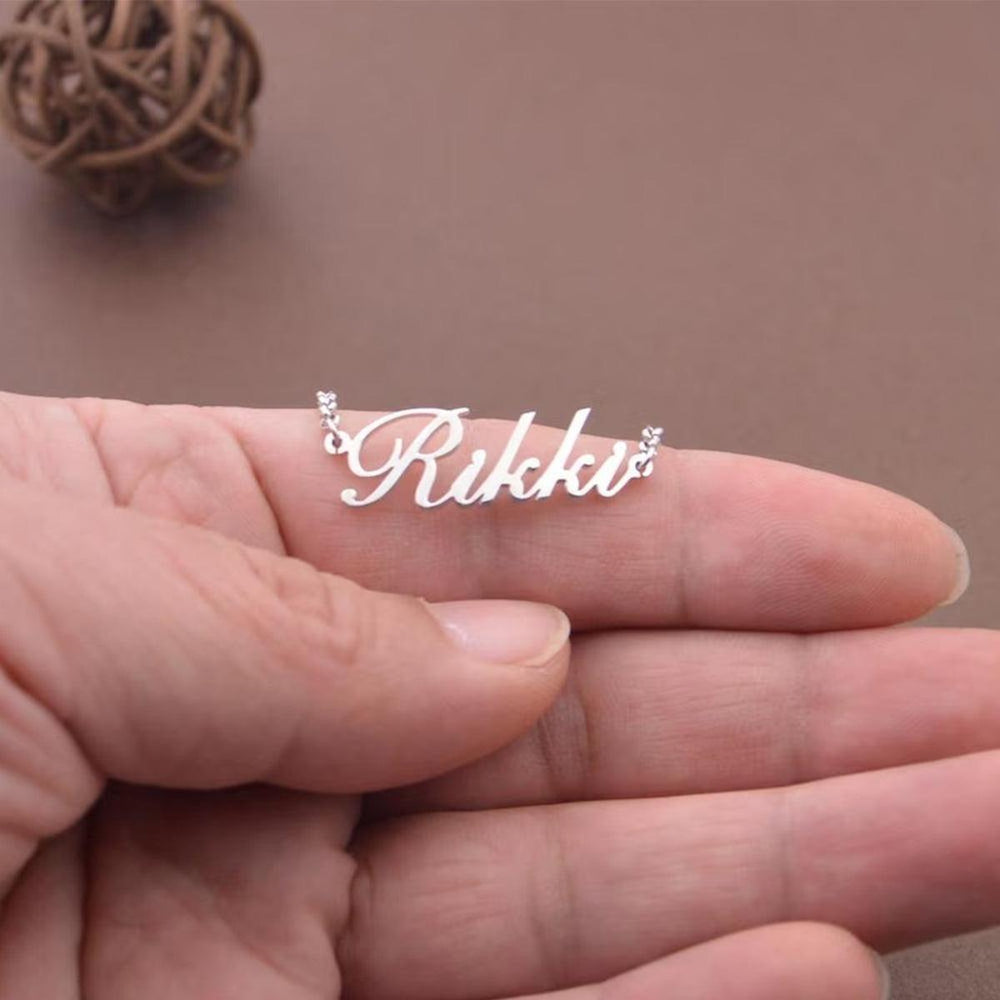 Personalized Minimalist Name Bracelet
