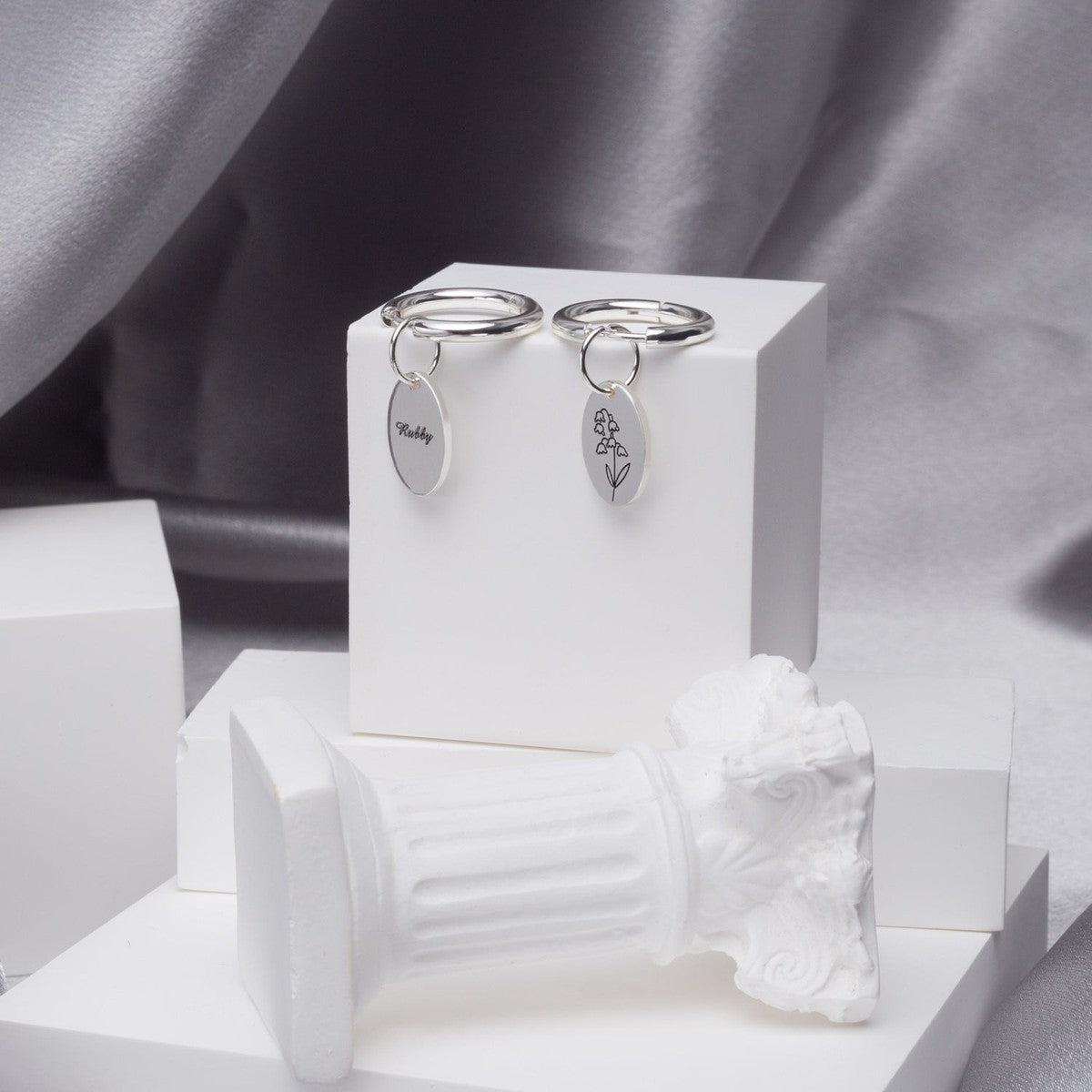 Custom Floral Signet Earrings Main image
