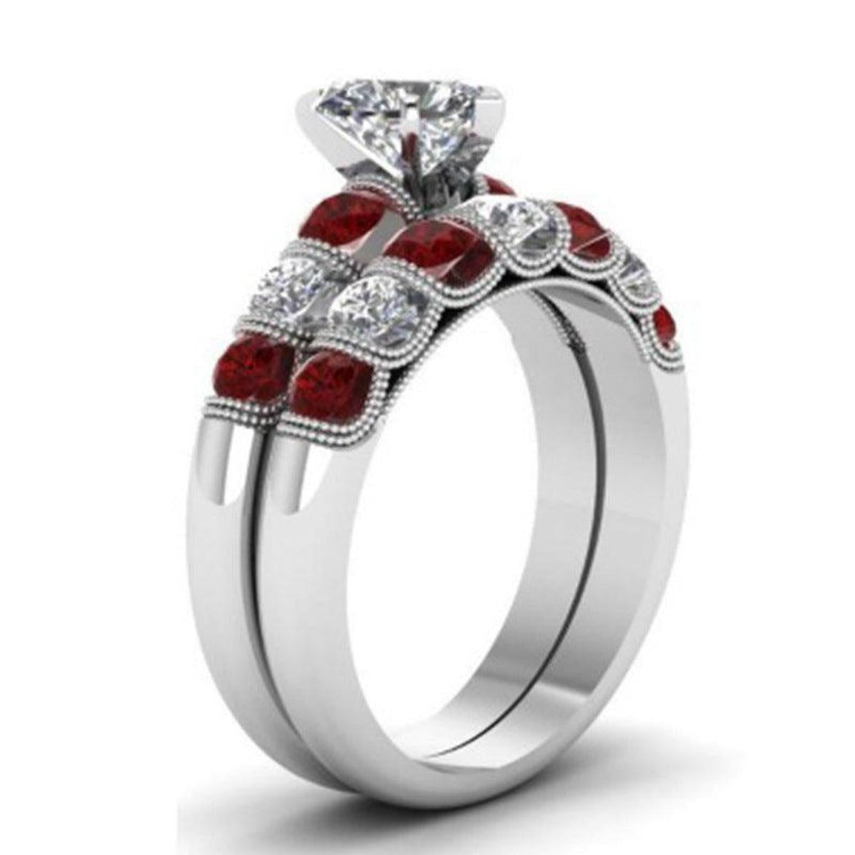 Statement Fashion Set Ring With Heart Shaped Diamonds Secondary image