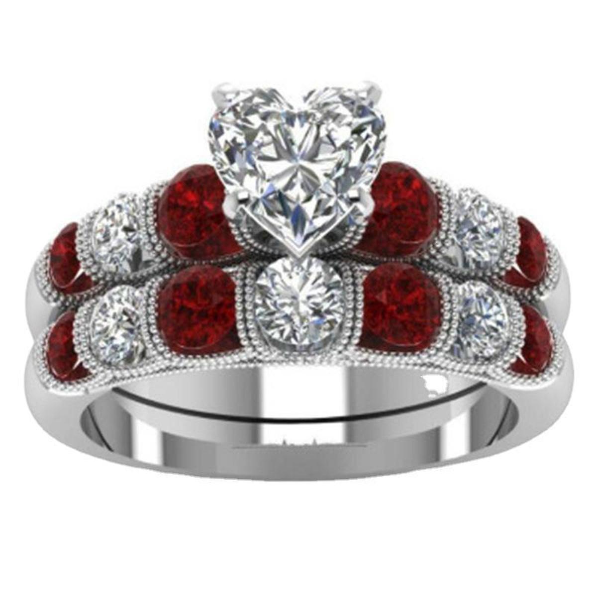 Statement Fashion Set Ring With Heart Shaped Diamonds Main image